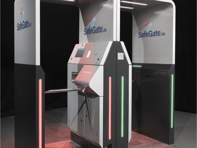 Built-in & Integration Displays designed for easy integration in any environment